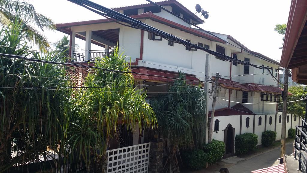 Gayana Guest House Kanattagoda Exterior photo